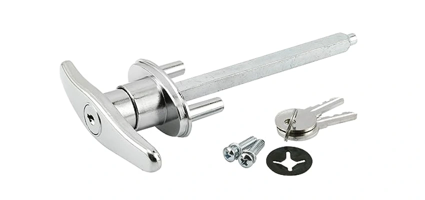 Old Style Garage Door Locks Replacements in Avocado Heights, California