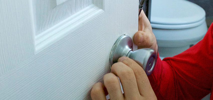 Vintage Door Knob Replacement in Avocado Heights, CA